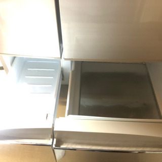 三菱電機 MITSUBISHI ELECTRIC MR-E62S-F [冷蔵庫（620L・フレンチドア