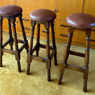 バーカウンターとハイチェア3脚セット