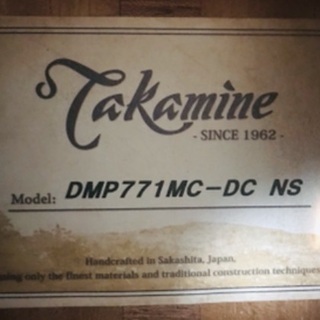 ★保証書•ハードケース付★タカミネのエレアコ★定価198,000★ホンジュラス•マホガニー(最高級木材)です！★DMP771MC-DC NS★高峰★アコギ★値下げしました★現金手渡しでもOKです★
