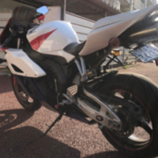 cbr1000rr sc57 決まりました