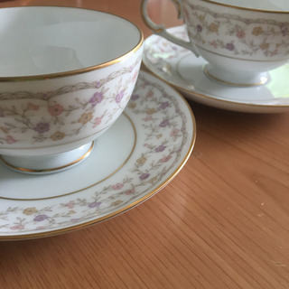 noritake カップ＆ソーサー×2