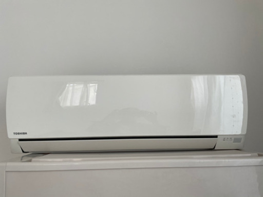 東芝　2014年製　冷暖房エアコン　10畳用