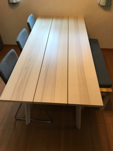 IKEAダイニングテーブル　椅子三脚　ベンチセット