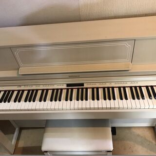 希少モデル！！！　ローランド　ＬＸシリーズ　最高級象牙調木鍵盤　電子ピアノ　１５０，０００円（税込み）