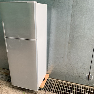 シャープ 冷蔵庫  225L 2016年製