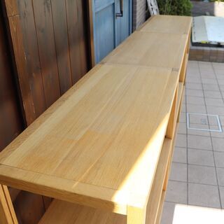 MUJI(無印良品)の無垢材ならではの味わい丈夫さを生かしたオーク材