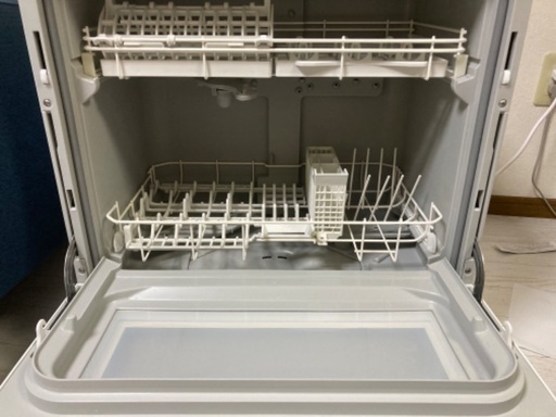 食器洗い乾燥機　panasonic NP-TH2  2019年