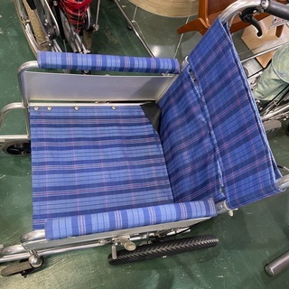日進医療器　車椅子　FB-K 中古 ブルー