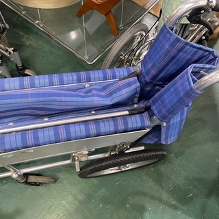 日進医療器　車椅子　FB-K 中古 ブルー