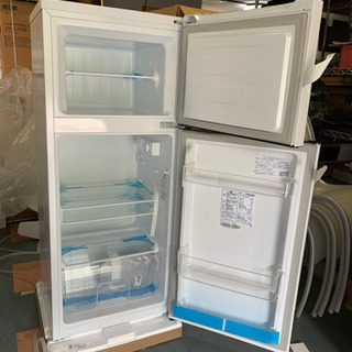 【引取り限定】Hisense 2ドア冷凍冷蔵庫 2018年製 HR-B1201