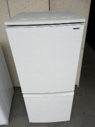 【23区送料・設置無料】シャープ⭐137L⭐2018年製⭐美品の冷蔵庫⭐急ぎ対応可能⭐洗濯機とのセット購入は割引があります⭐JH02