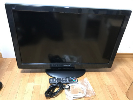 2010年製 美品 Panasonic 32v型 液晶テレビ TH-L32X2-K