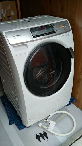 【取りに来られる方限定】ドラム式洗濯機 Panasonic NA-VD130L-W