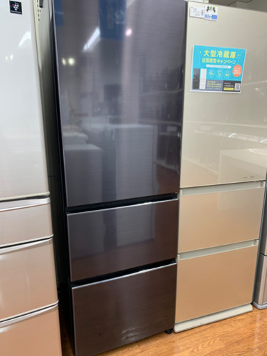 HITACHI大型3ドア冷蔵庫です！
