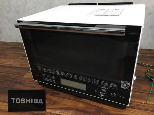 【格安】東芝 過熱水蒸気オーブンレンジ 石窯ドーム ER-PD3000w 2017年製