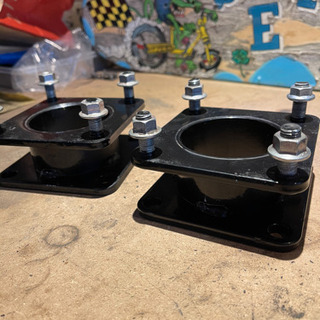 トヨタ　タンドラ　リフトアップスペーサー　送料込み