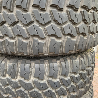 美品マッドタイヤmud claw extreme mt 33×12.50R20