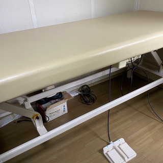 高田ベッド　電動