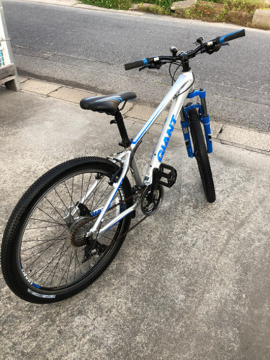 比較的に綺麗GIANT ROCK XS マウンテン バイク 26インチ 21段変速