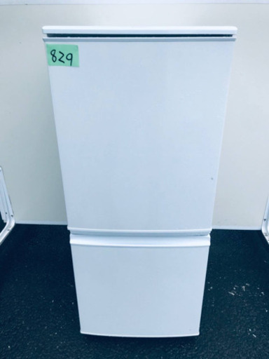 829番シャープ✨ノンフロン冷凍冷蔵庫✨SJ-14Y-W‼️