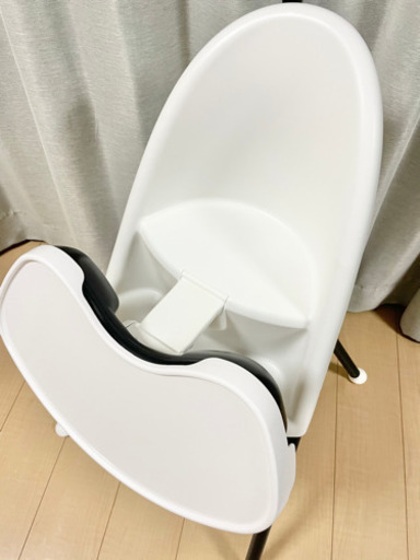 美品 ベビービョルン ハイチェア ベビーチェア ホワイト