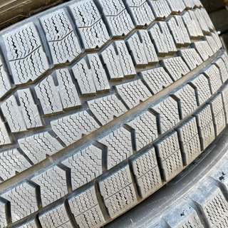 ダンロップ WM02 235/50R18 スタッドレス タイヤ 極上 バリ山