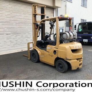 関東輸送費無料　トヨタL&F エンジンフォークリフト ハイマスト4.5m LPガス ヒーター付 イエロー 走行50,594km 関東輸送費無料 トヨタL&F エンジンフォークリフト ハイマスト4.5m LP