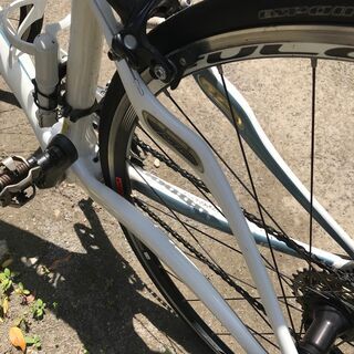 女性用フルカーボンのロードバイク】SPECIALIZED スペシャルライズド
