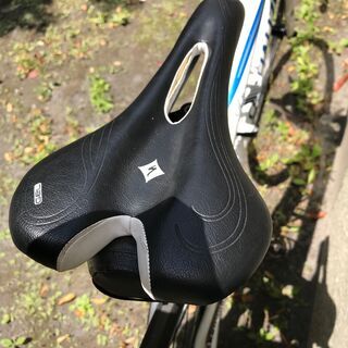 女性用フルカーボンのロードバイク】SPECIALIZED スペシャルライズド