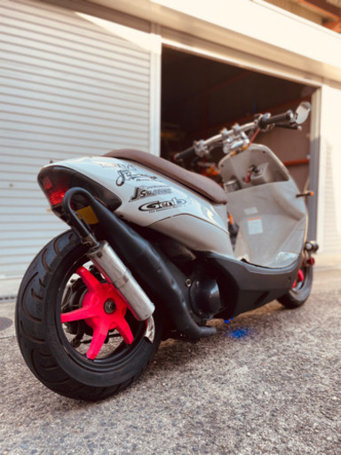 希少スズキZZ【ﾓﾄﾁｬﾝﾌﾟ賞受賞】原付 バイク スクーター