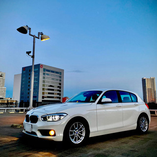 BMW 1シリーズ118i(2015年5万キロ、車検2022年8月)