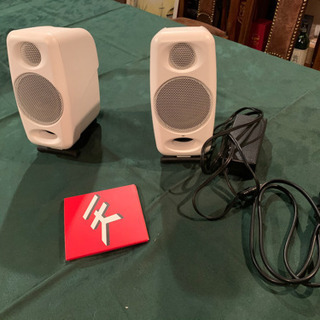 楽器 IK MULTIMEDIAのiLoud Micro Monitor(LRケーブル欠品)