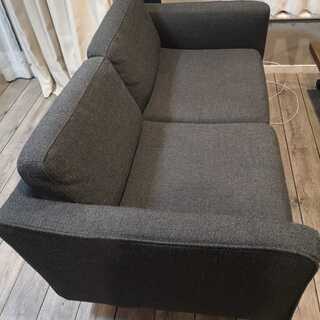 journal Standard Furniture ダークグレー 二人掛けソファ