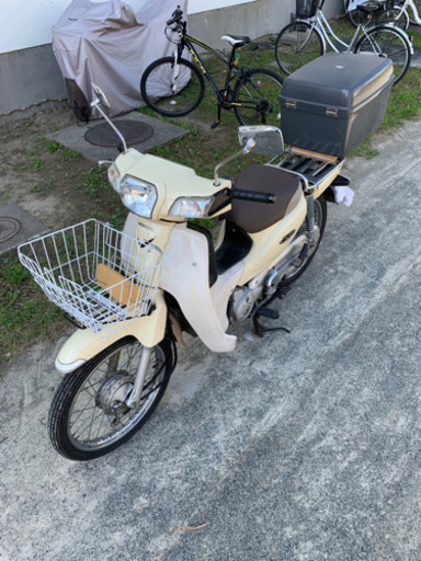 ホンダHONDAスーパーカブ110 EBJ-JA10 バイクカバー、鍵２本付バイク 自賠責 令和７年１２月まで