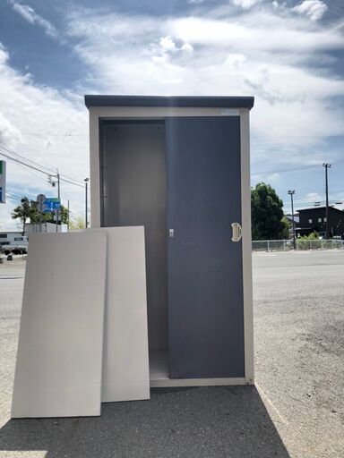 ☆良品☆大幅値下げ！！激安物置　ロッカー荷物置きなどに☆SANKIN