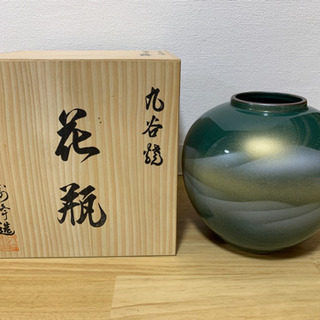 連山　寿峰作　九谷焼花瓶