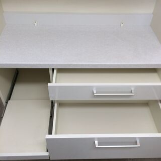 J556 Pamouna パモウナ 食器棚 キッチンボード ホワイト 1045×445×1975