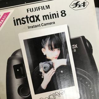 fujifilm instax mini8 ブラックカメラ　箱あり