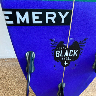 EMERYサーフボード5.9 凹み有　リペアなし