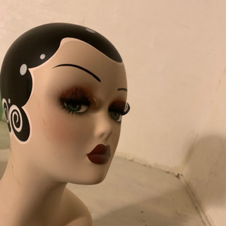 レトロ　ベッドマネキン