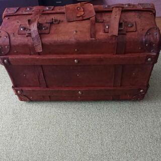 アンティークトランク(大型木枠トランク)