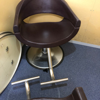 カットチェアー　中古