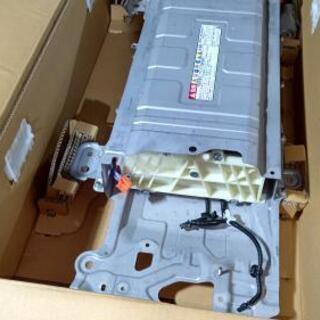 車のパーツ ヴォクシー ZWR80W バッテリー G9510-28030