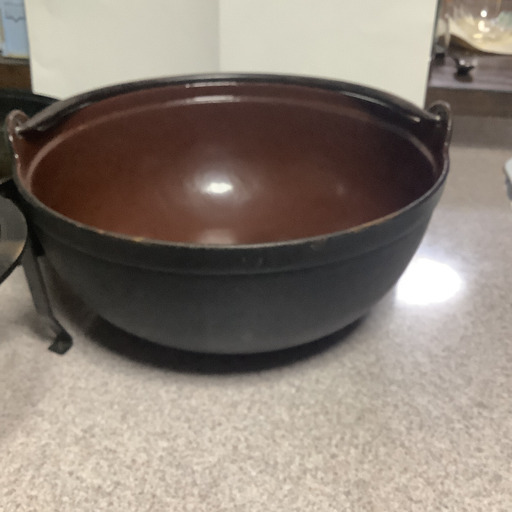 南部鉄器鉄瓶、五徳、田舎鍋、すき焼き鍋 南部鉄器鉄瓶、五徳、田舎鍋、すき焼き鍋