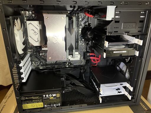 インテル最新マザーボード使用 デスクトップパソコン