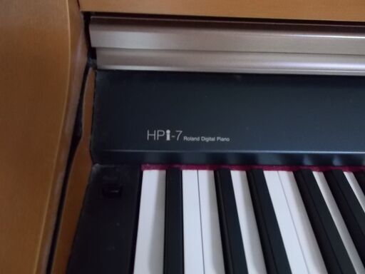 Roland　電子ピアノ 　HPi-7