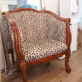 レオパードソファ(ヒョウ柄)☆