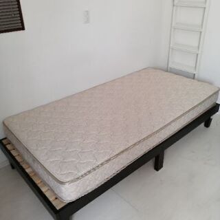 【ネット決済】美品　シングルベッドとマットのセット