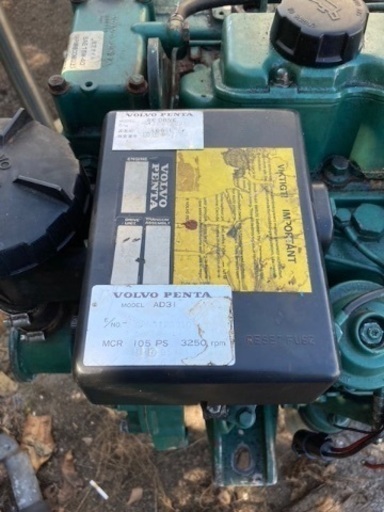 船エンジン 部品どり VOLVO PENTA ボルボ ペンタ モデル AD31 エンジンパーツ エンジン部品