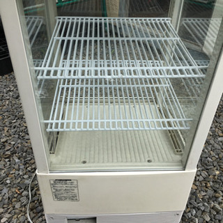 ○サンヨー 冷蔵ショーケース 卓上タイプ 65L○動作品